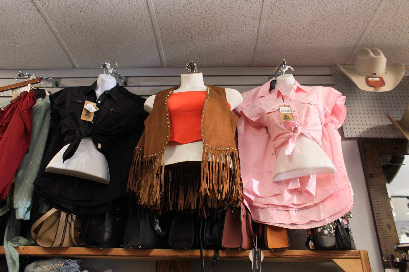 La Monarca Western Wear