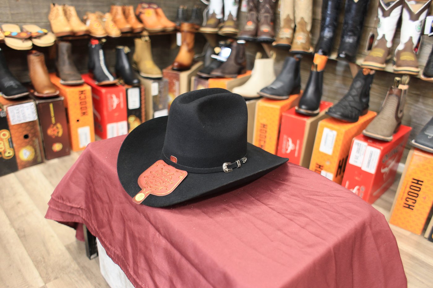 Sombrero negro 13